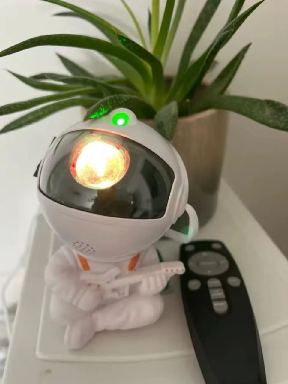 Projetor de Galáxias Astronauta, Decore seu Universo!