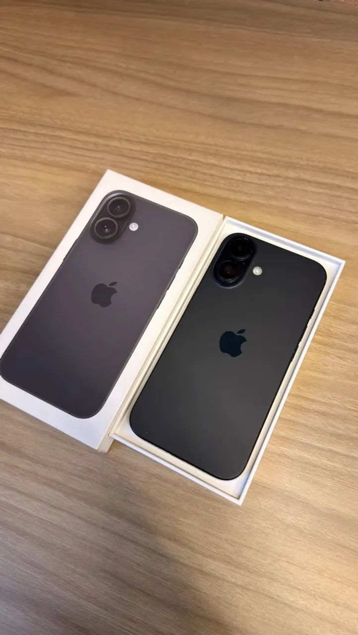 Iphone 16 seminovo impecável. 