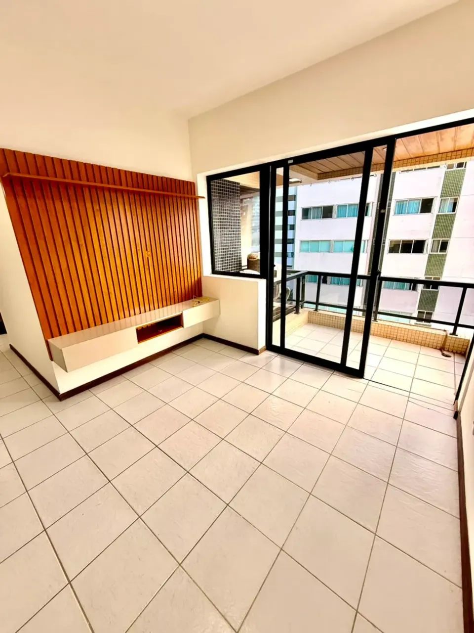 Edf. James Thorp - Oportunidade com 80 metros quadrados com 3 quartos em Ponta Verde - Mac - Foto 2