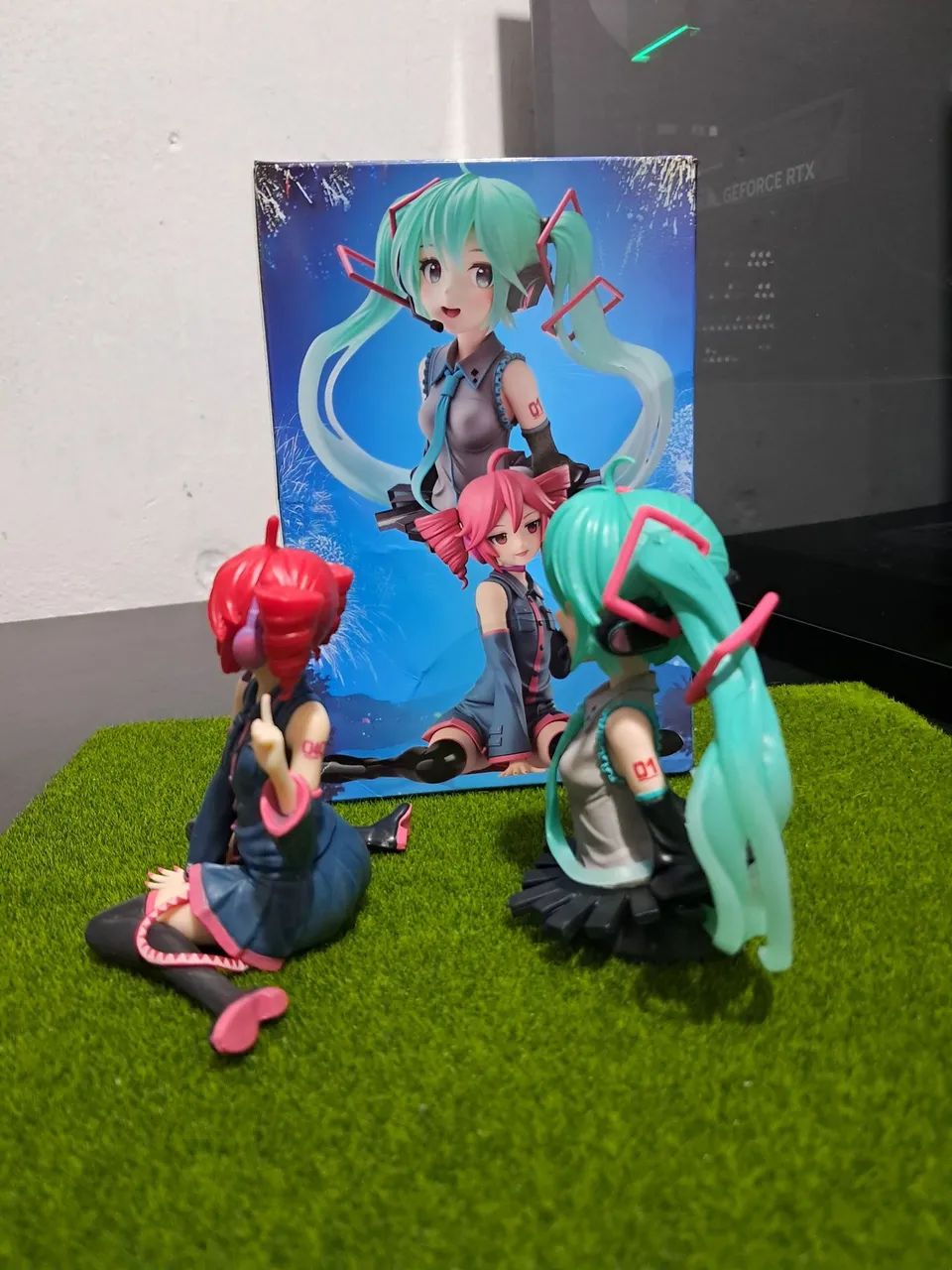 Kit Action Figure Hatsune Miku & Kasane Teto 11cm - Foto 4