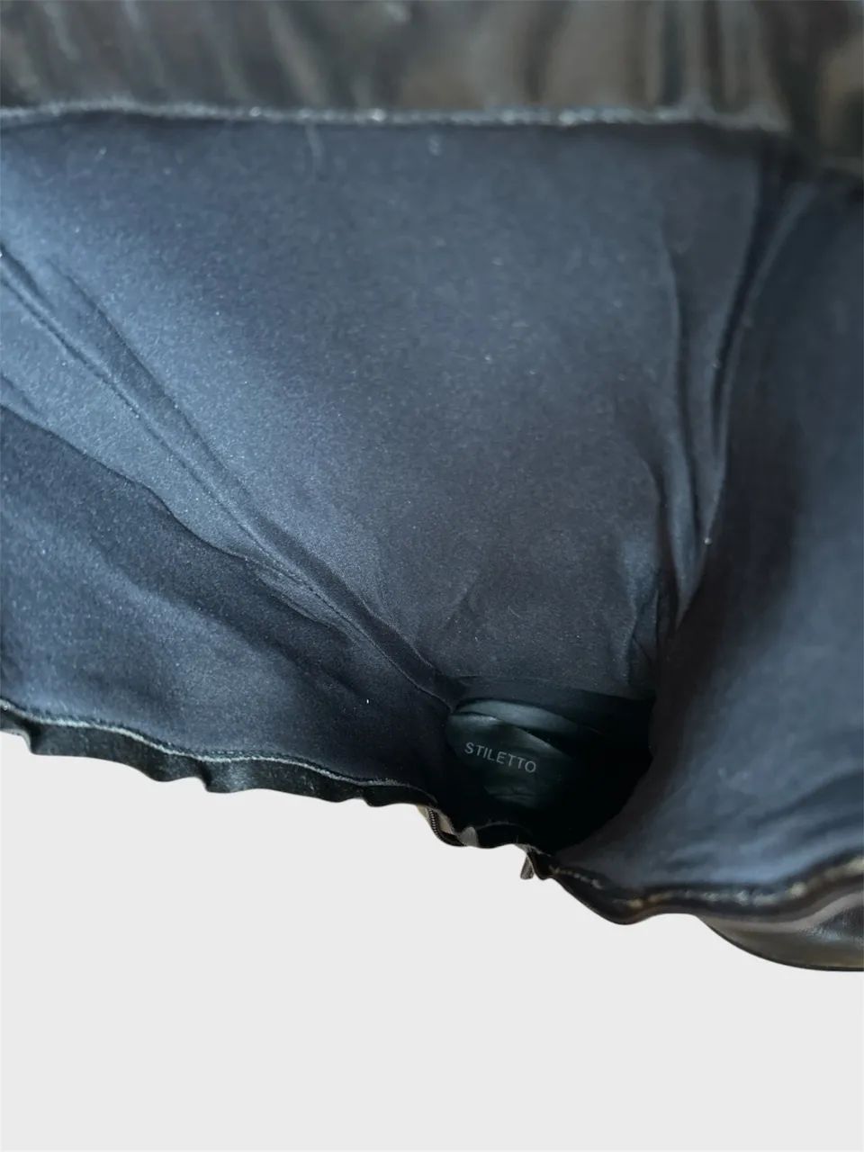 Bota de couro enrugada  stiletto - Foto 4