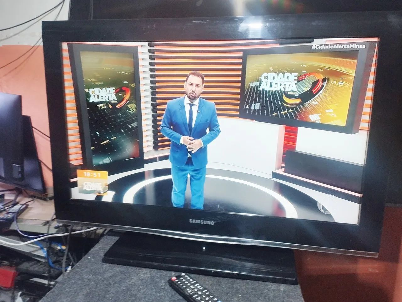 Tv 32" Samsung ( não é Smart ) com garantia  - Foto 4