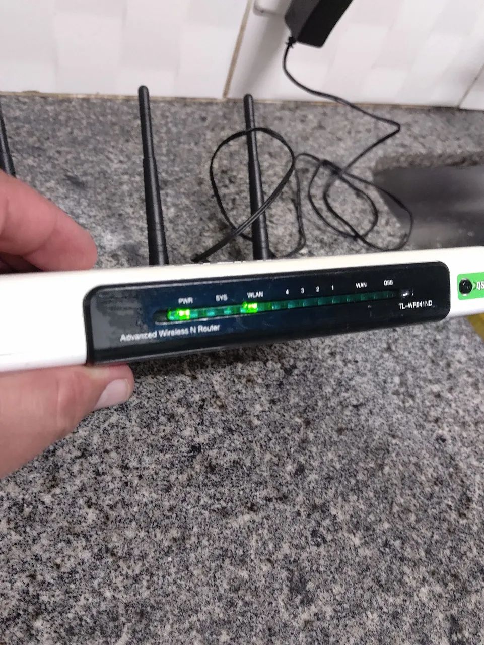 Roteador Wi-Fi Três antenas ótimo estado  - Foto 6