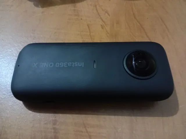 INSTA360 ONE X 5.7K | ESTABILIZAÇÃO FLOWSTATE | 18MP 5.7K  com estojo subaquático e case - Foto 3