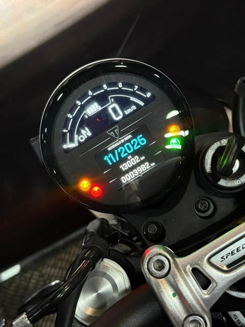 TRIUMPH SPEED TWIN 900 - Foto 3