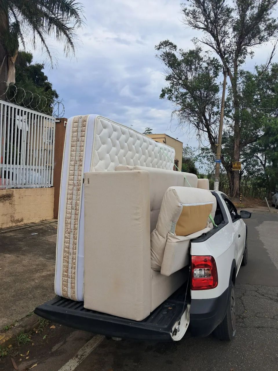 Fretes e Carretos Rapidos e Baratos a partir 50 - Foto 4