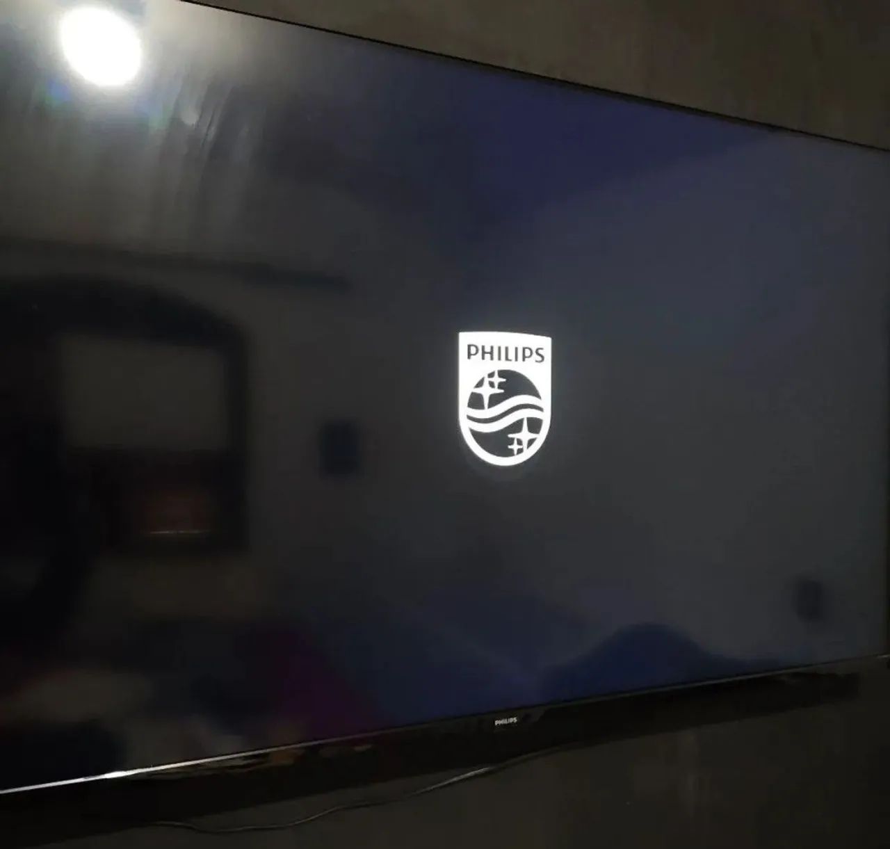 Smart TV 4k 50 Polegadas Philips  - Foto 2