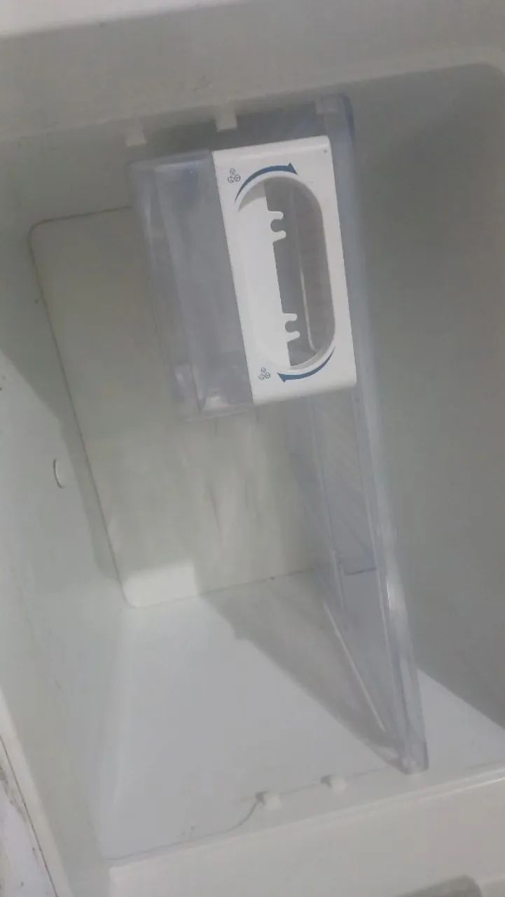 GELADEIRA COM DEFEITO 150,00 - Foto 4
