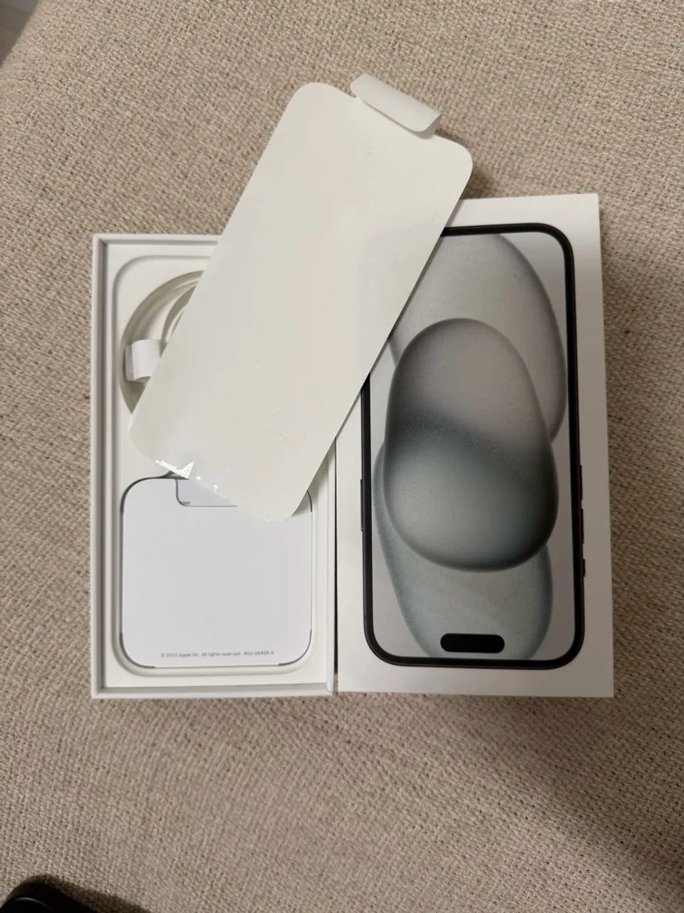 iPhone 15  Black 256Gb - Foto 3