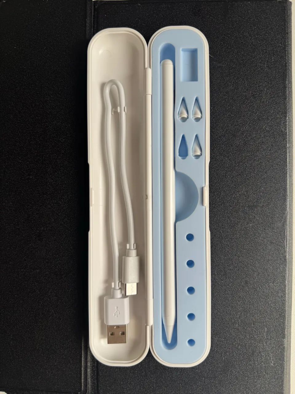 iPad 9a Geração Prata 64GB + Capa Teclado + Caneta Stylus - Foto 4
