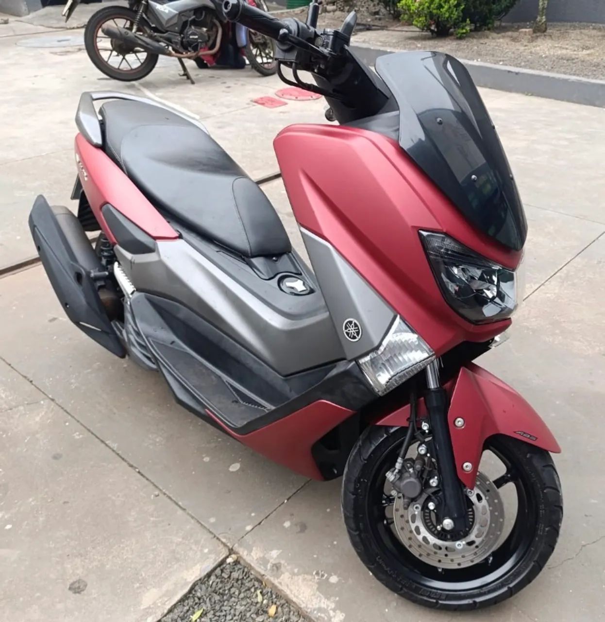 N Max 2019  com 19 mil km  - Foto 3