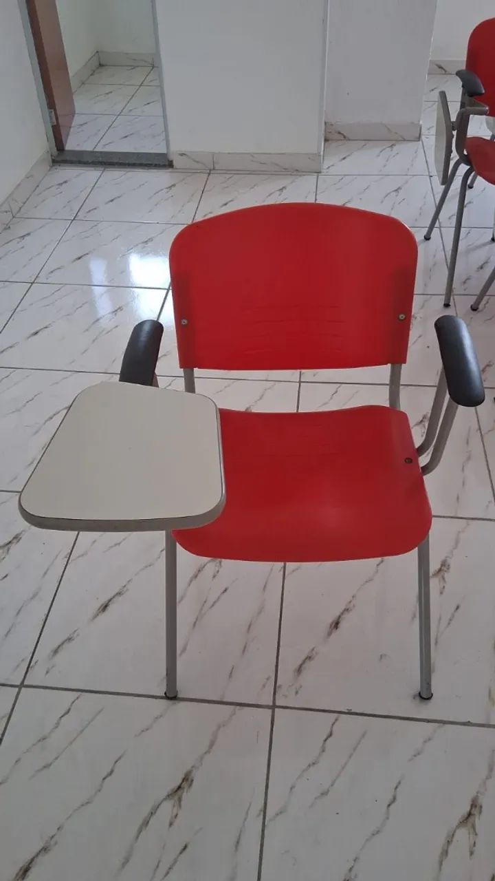 Cadeiras escolares - Foto 4