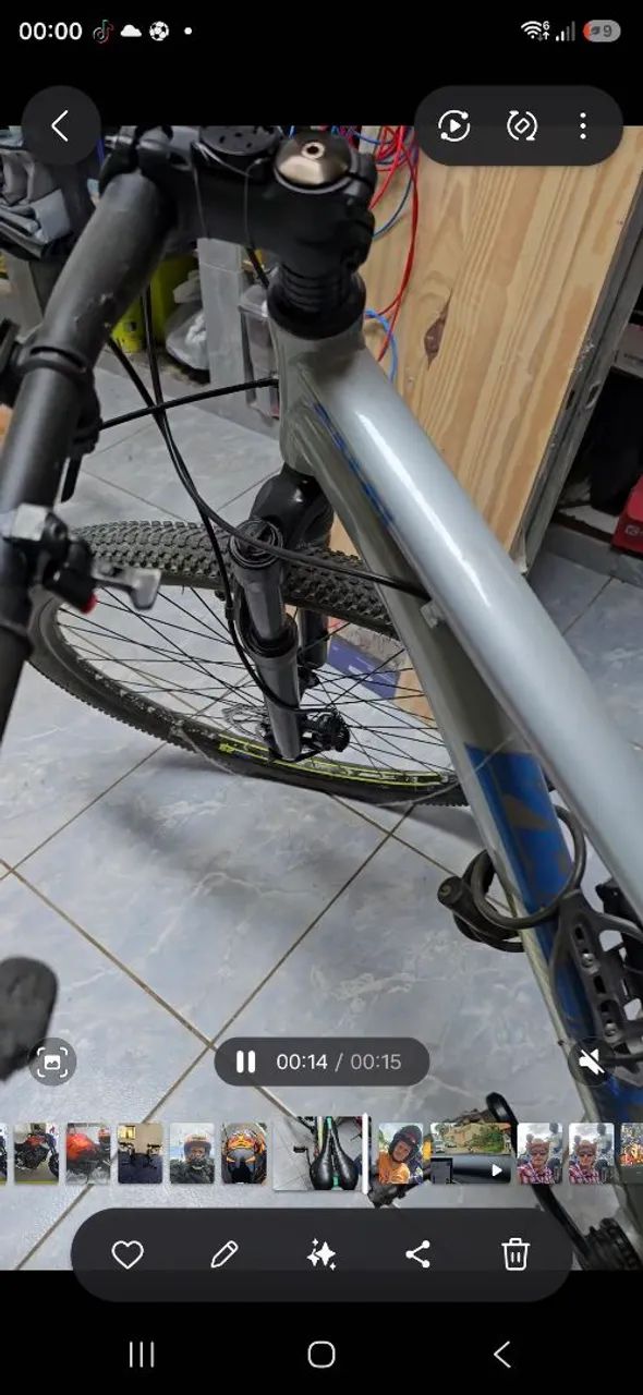 Bicicleta  - Foto 2