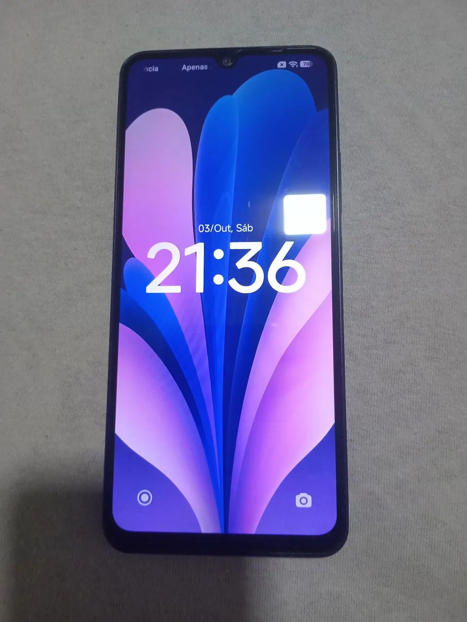 Celular redmi de 256 gb todo original e em ótimo estado de conservação 