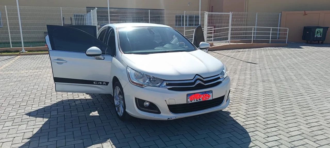 Citroën C4 TENDANCE 2.0 AT FLEX 2014