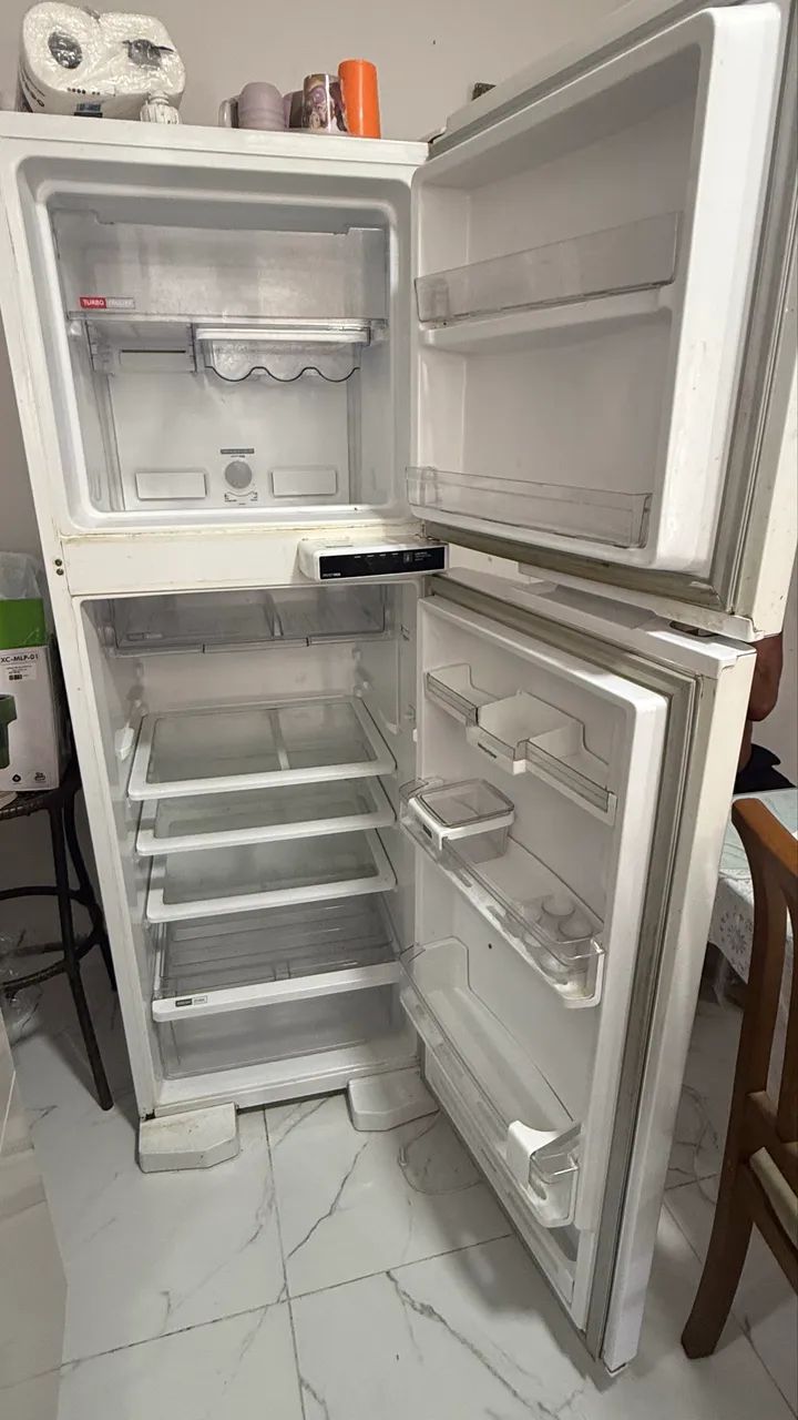 Vendo Geladeira - Foto 4