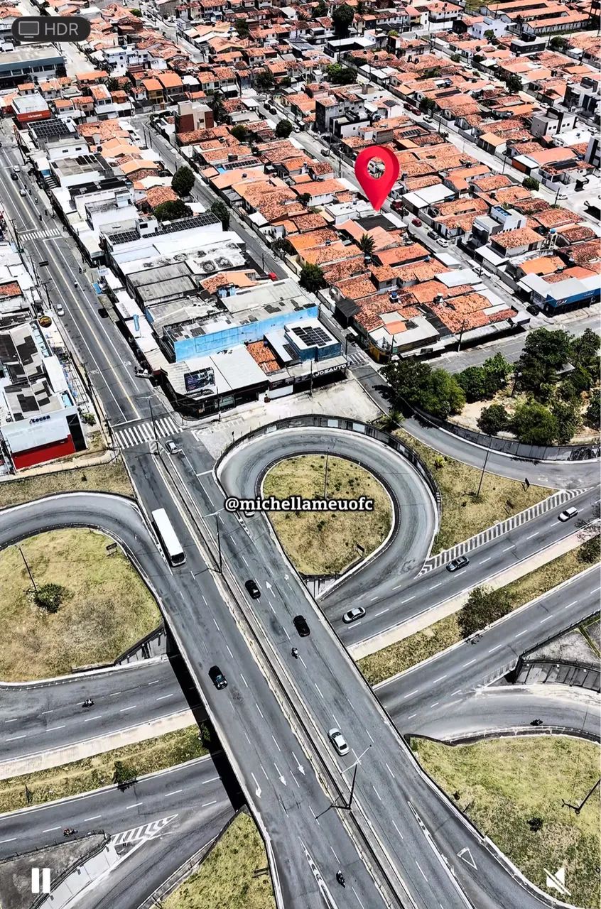 Casa 4 quartos em Mangabeira 1
