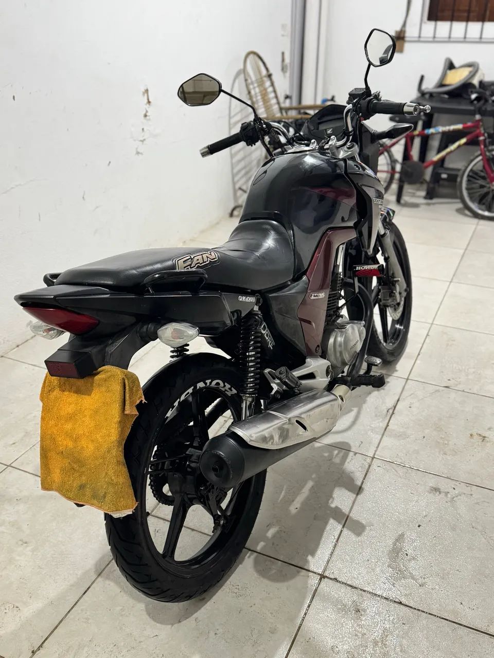 Titan 150  - Foto 4