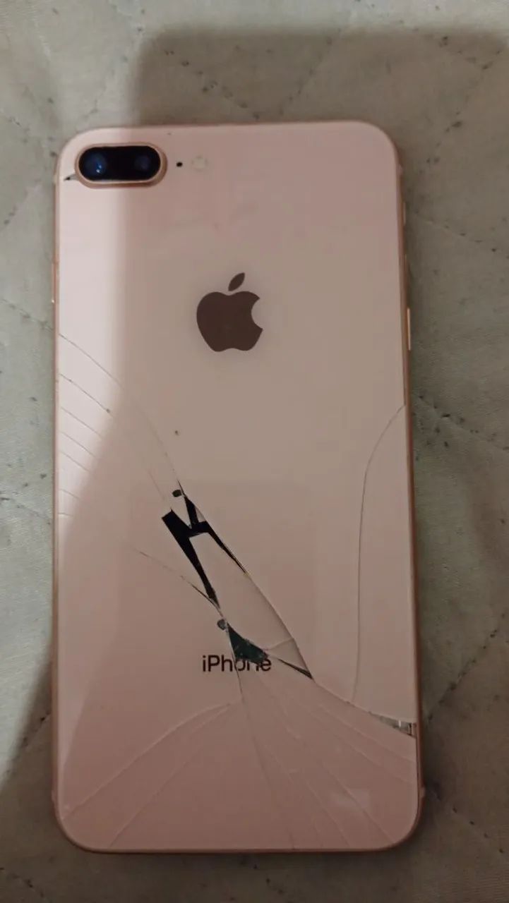 IPHONE 8 PLUS  - Foto 2