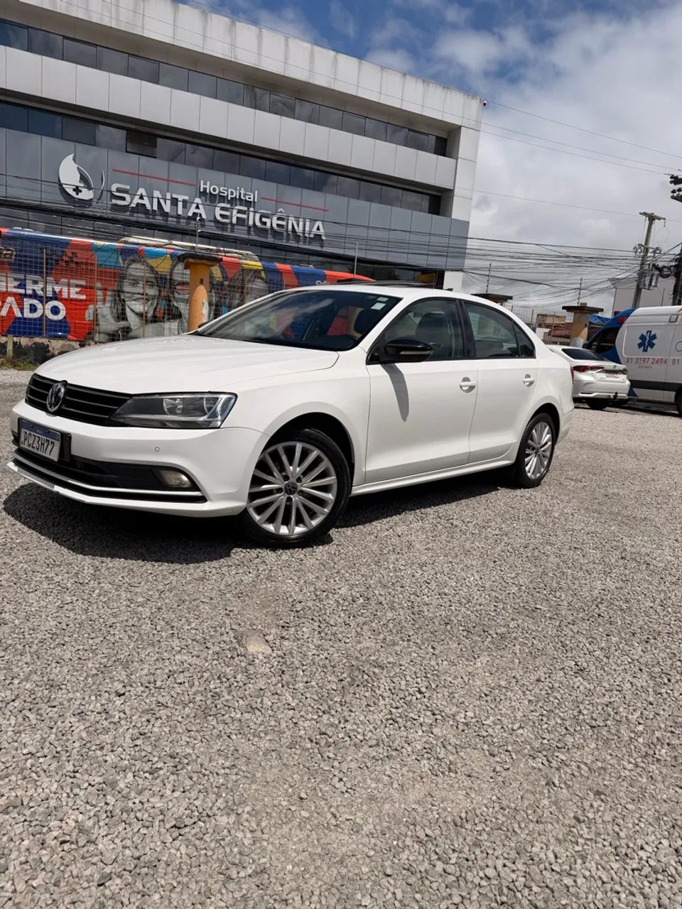Volkswagen Jetta COMFORTLINE 2.0 8V FLEX 2015