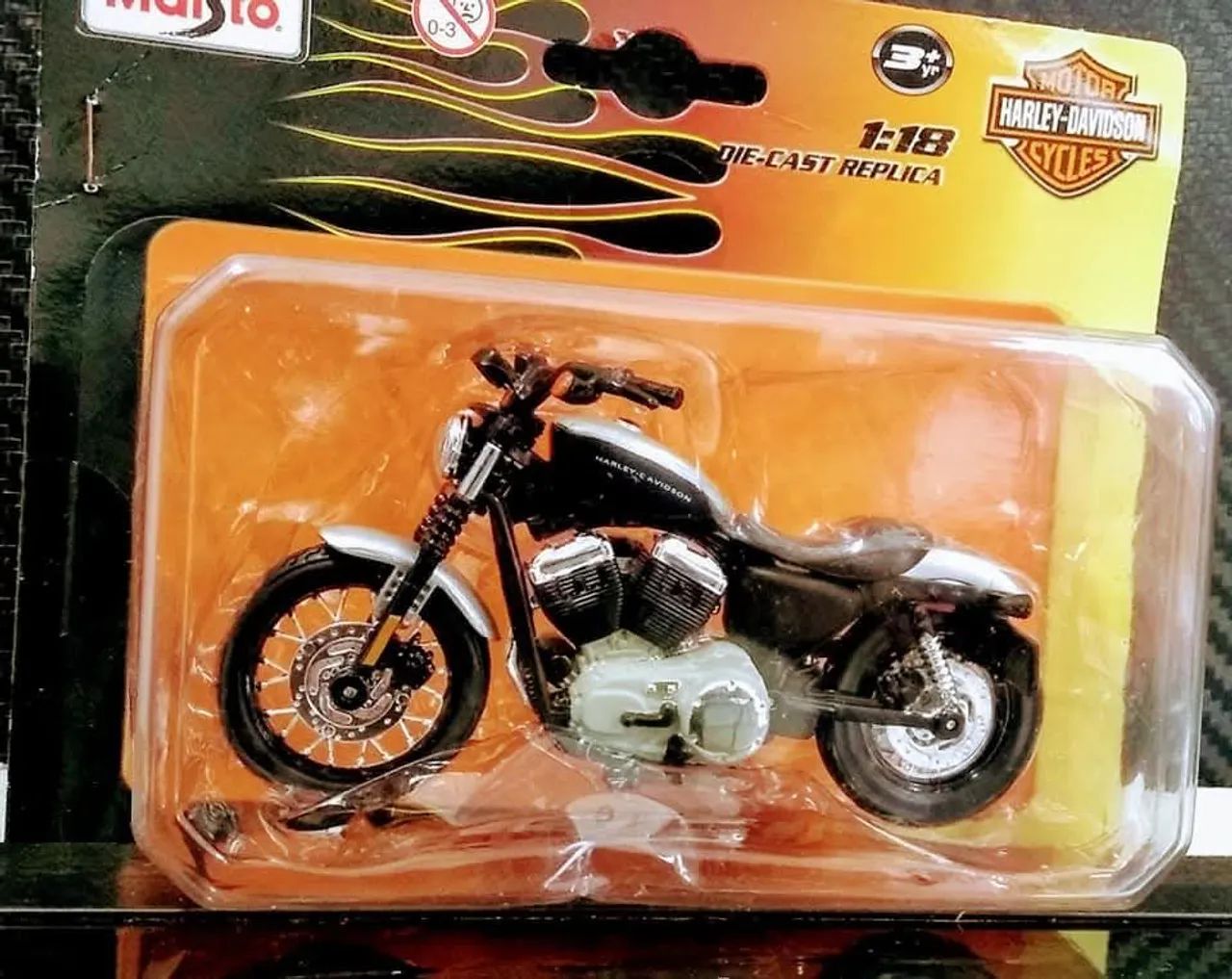 Miniatura Harley Davidson Nightster 883