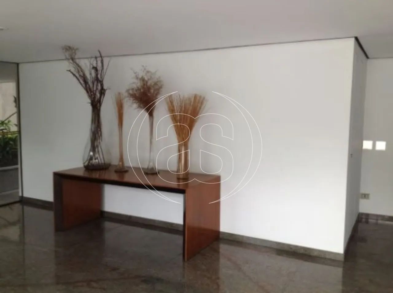 APARTAMENTO DUPLEX COM VISTA PARA O VERDE! VENDE! - Foto 5