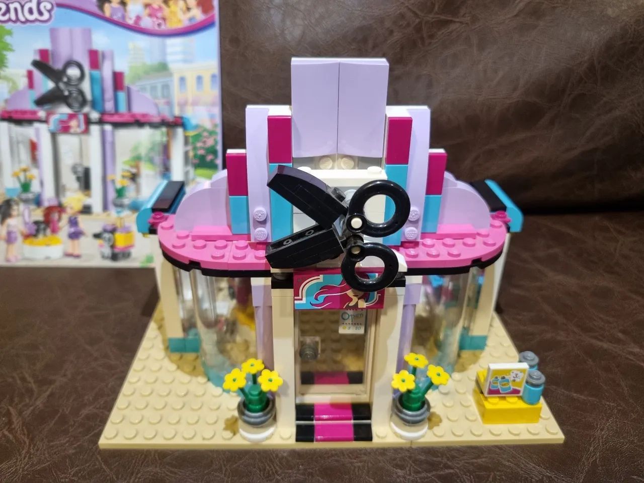 Lego Friends 41093 Salão de Beleza de Heartlake (usado)
