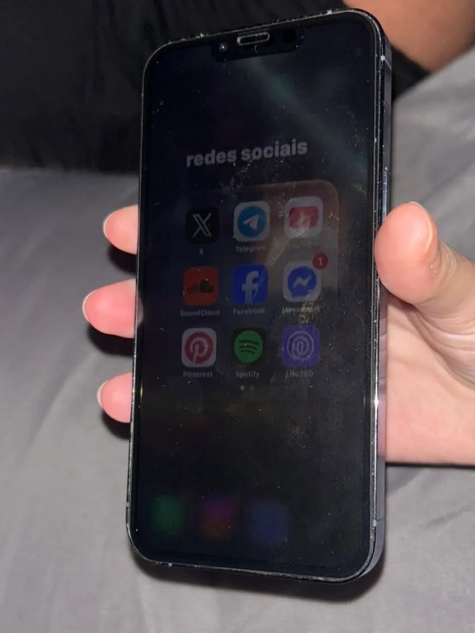 iPhone 13 Pro 128gb - Funcionando normalmente - Foto 2