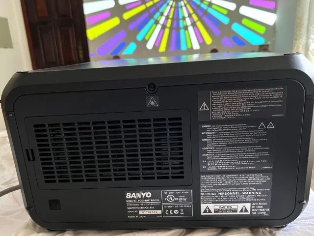 Projetor Para Exigentes - Sanyo PDG-DHT8000L - Foto 5