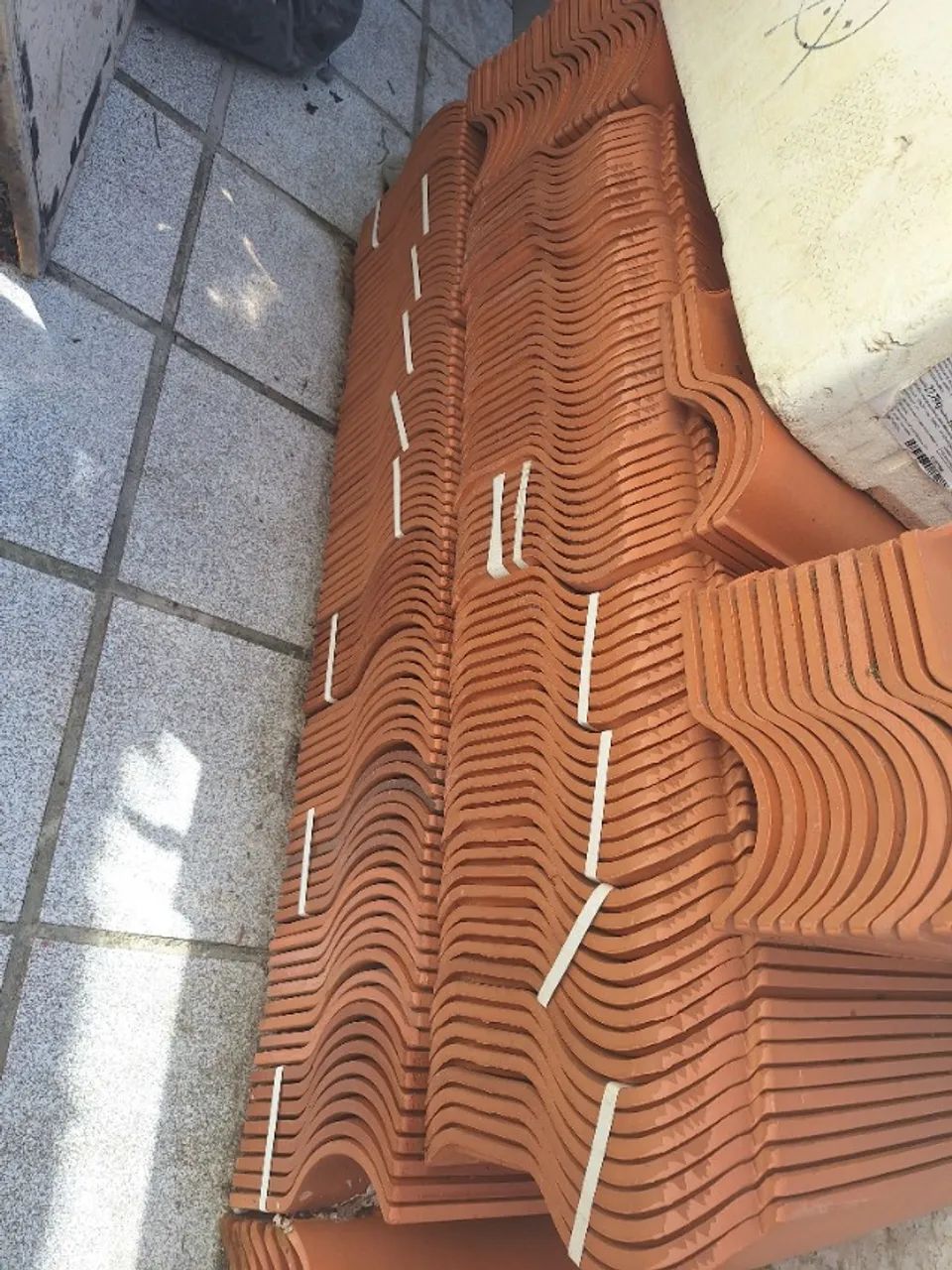 170 Telhas americanas cerâmica tettogres marrom - Foto 3