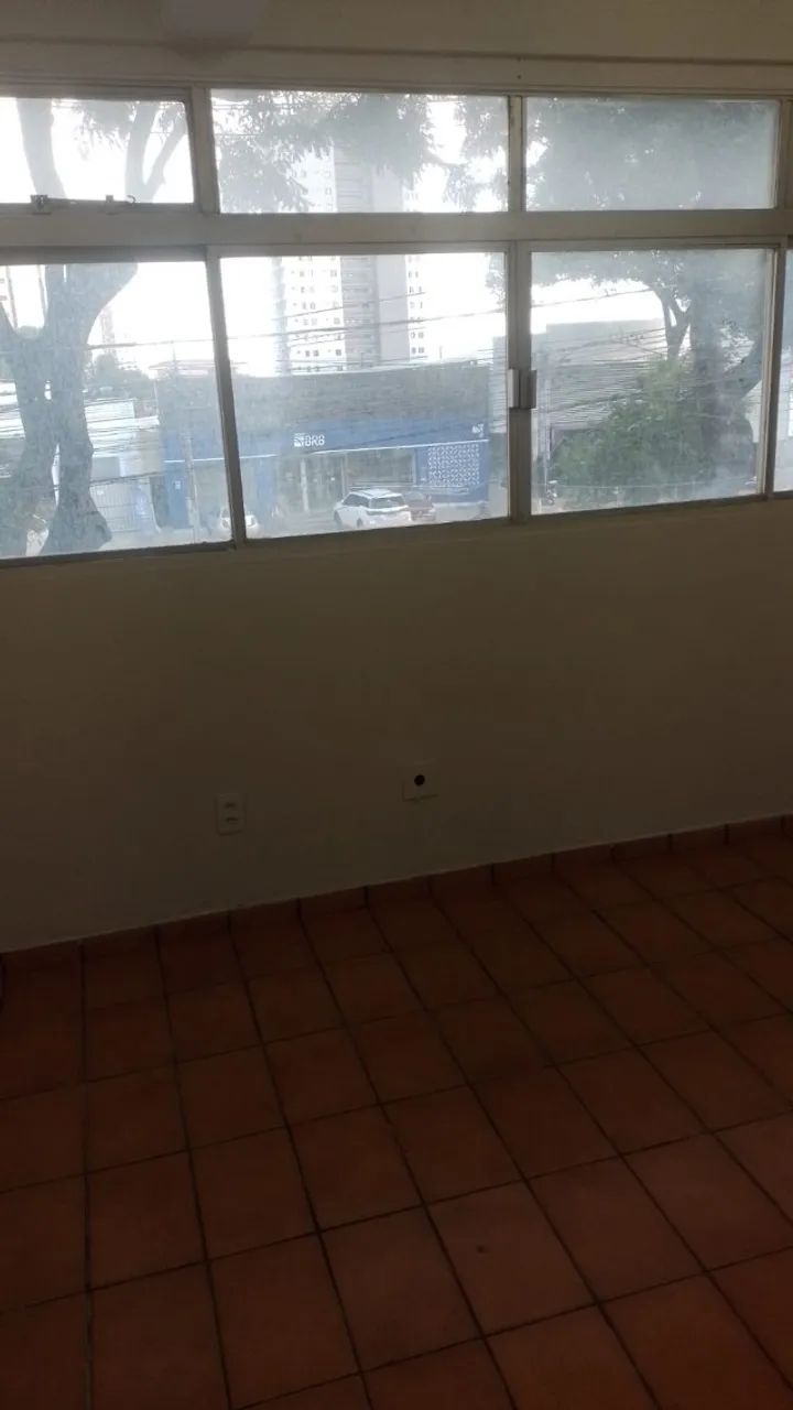 Sala comercial na Av Epitácio Pessoa - Foto 4