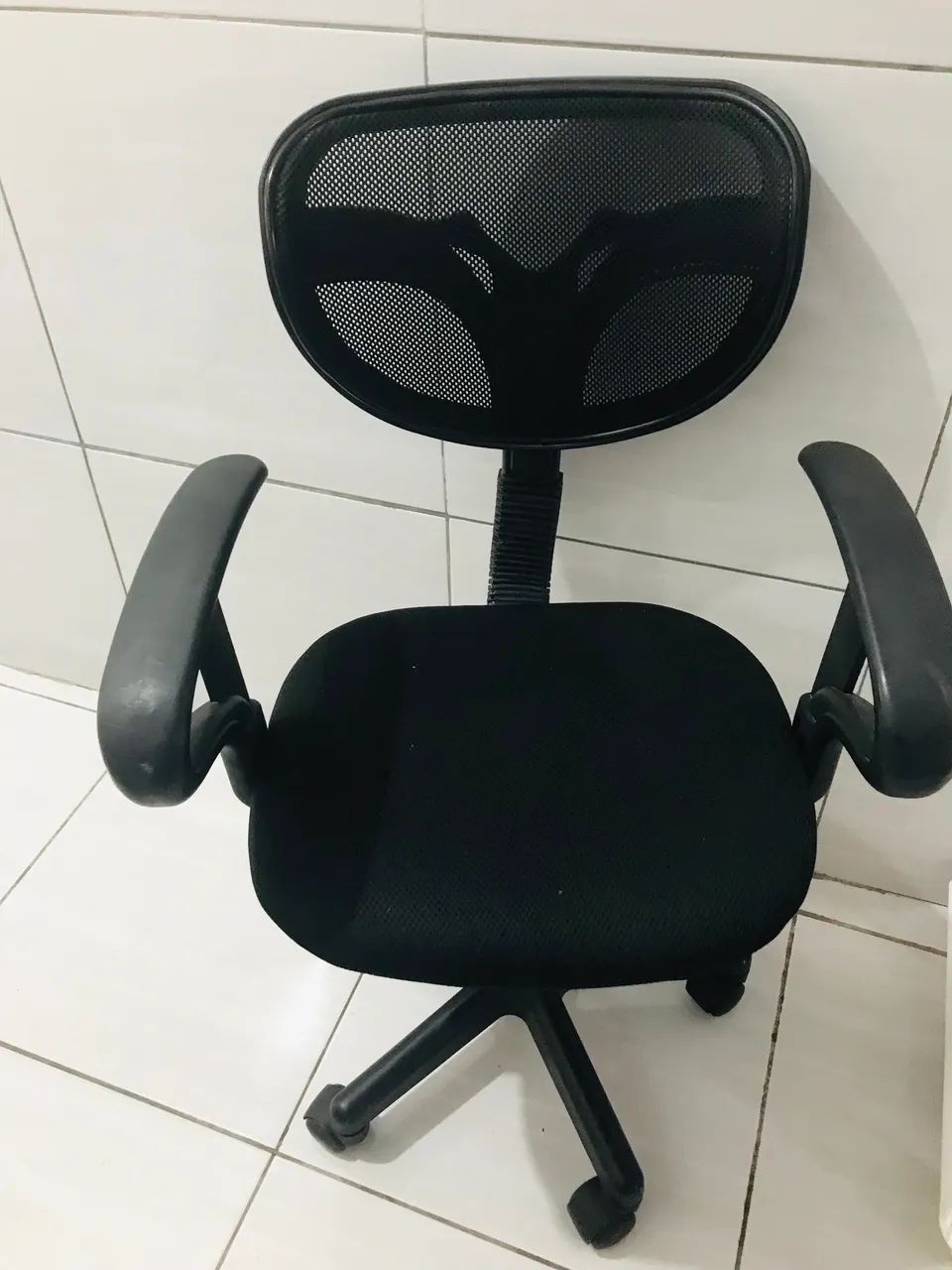 Cadeira para escritório e escrivaninha  - Foto 2