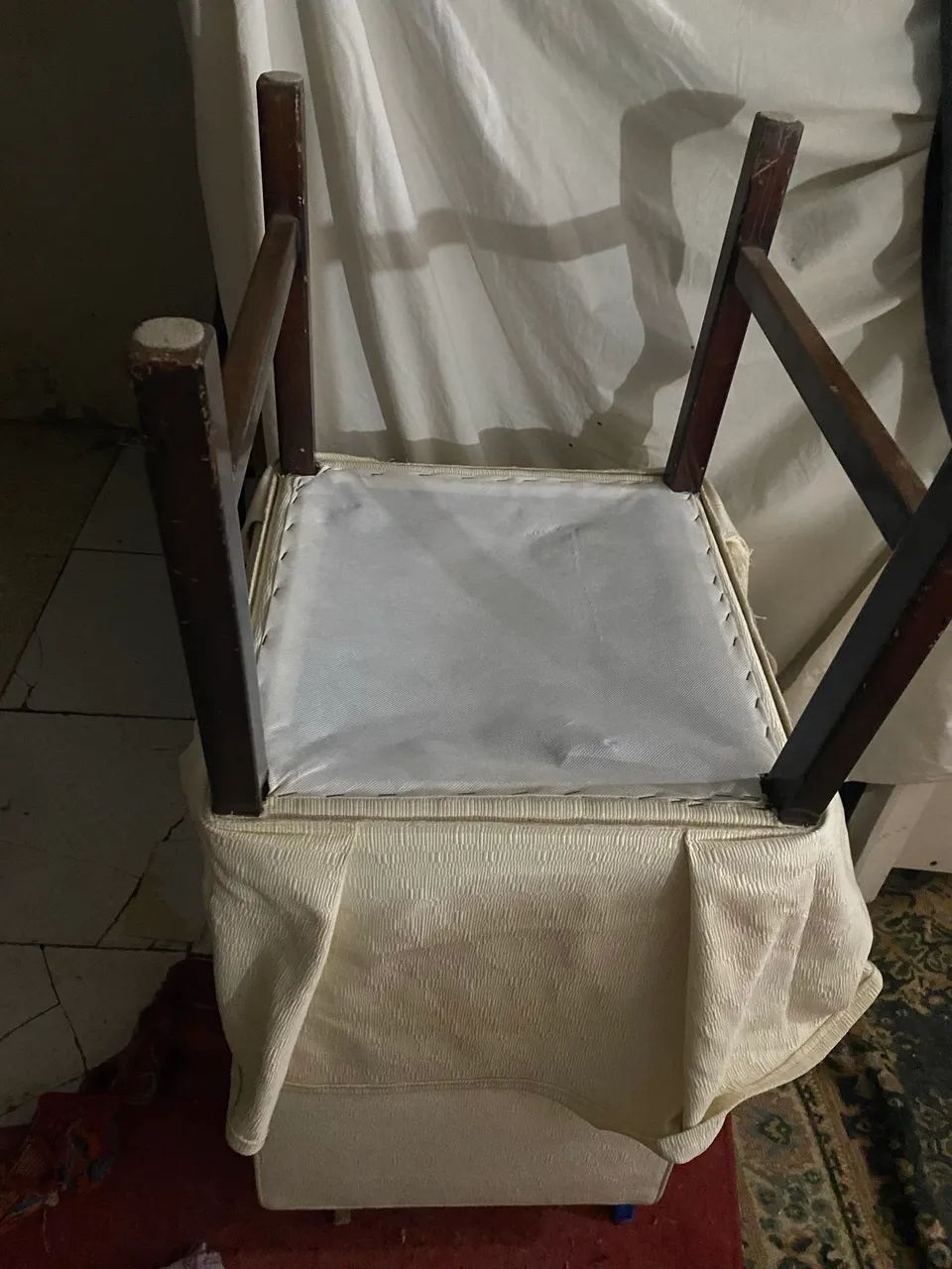Cadeira Estofada  - Foto 4