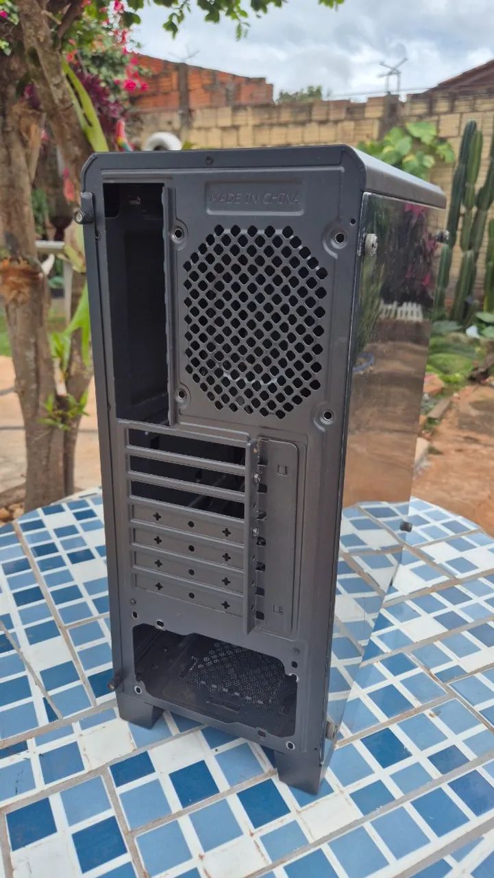 Gabinete Aerocool - Foto 3