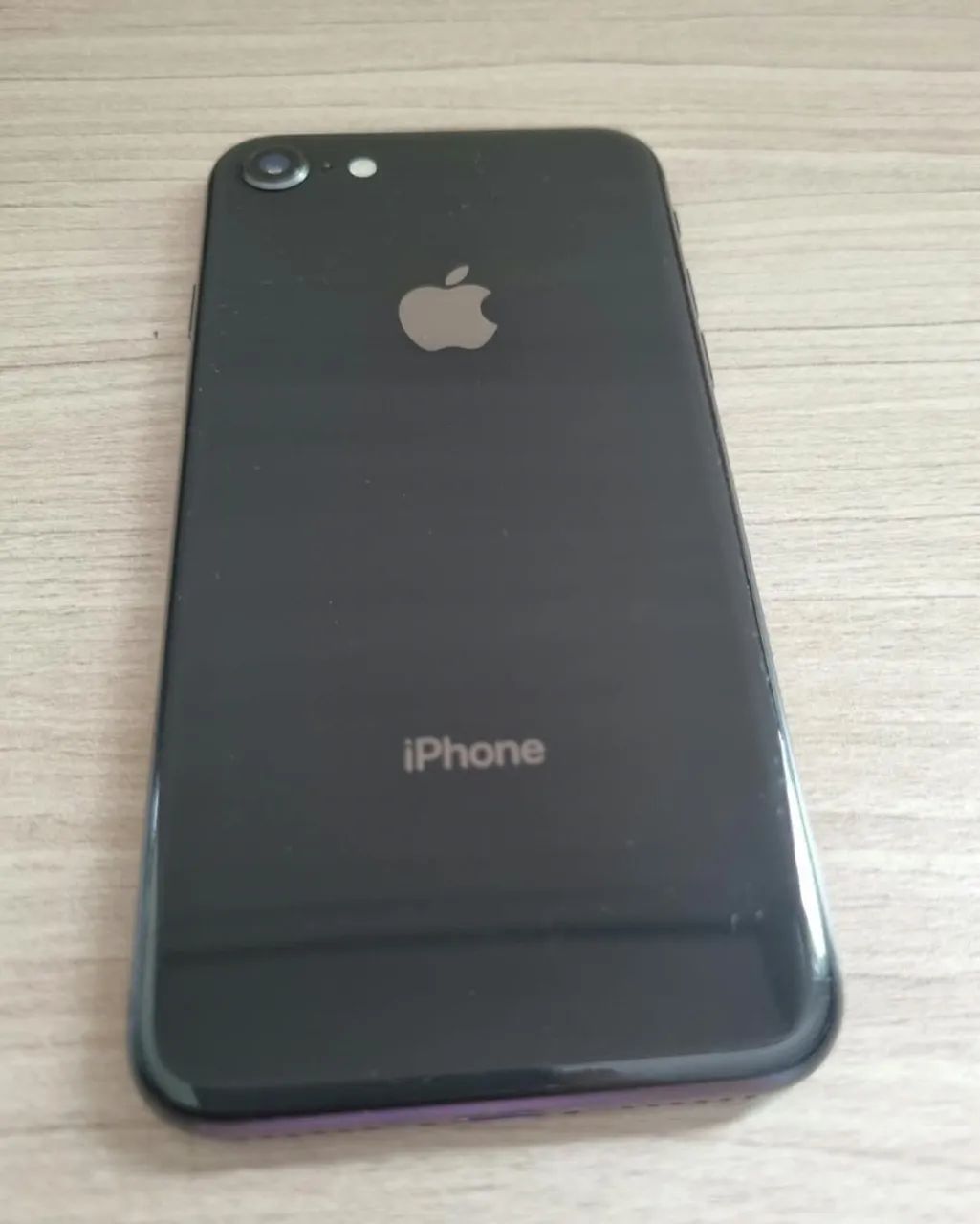 Iphone 8 - 64GB - Usado - Foto 3