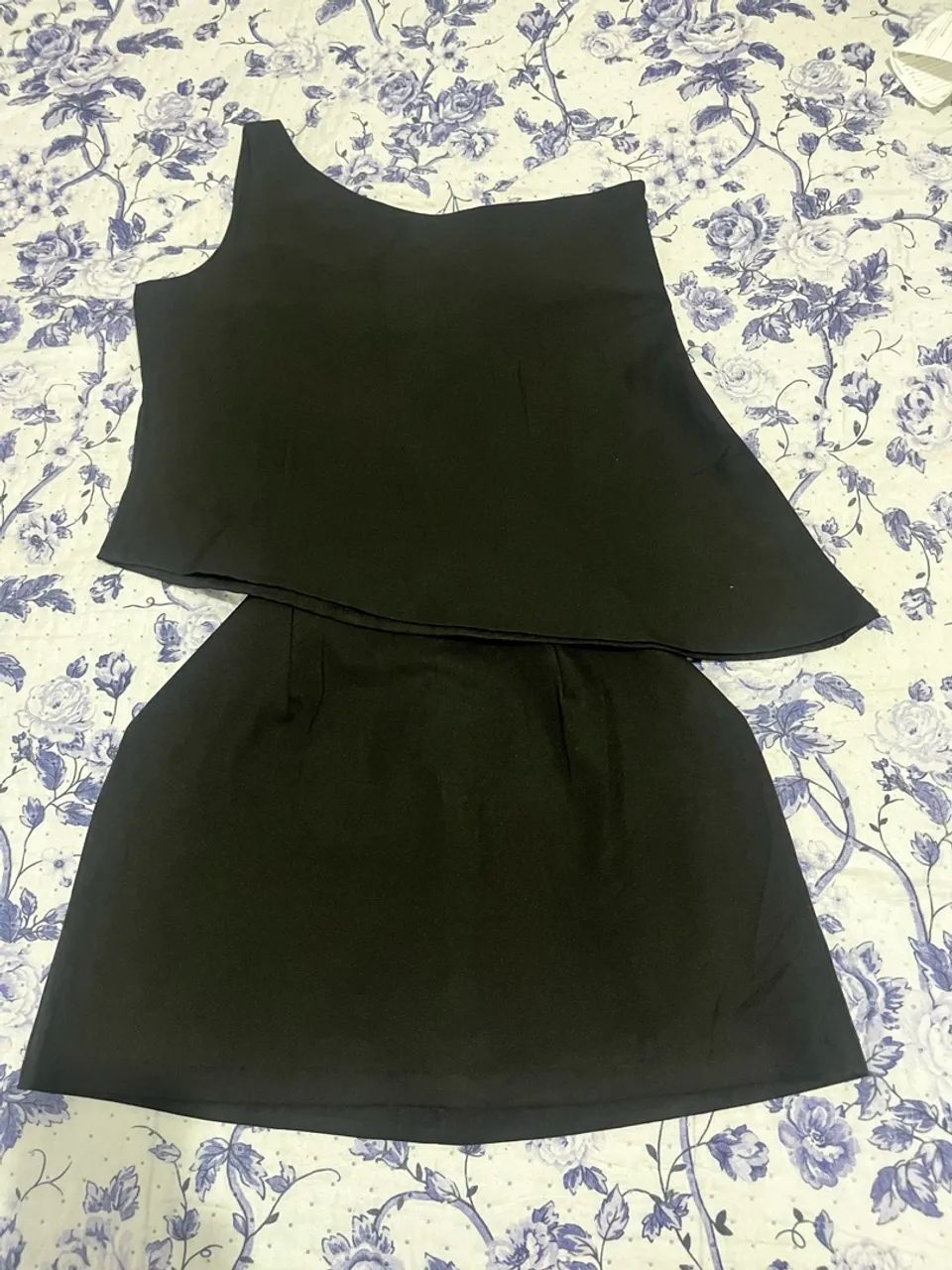 2 looks, vestido e conjunto pretos - Foto 5