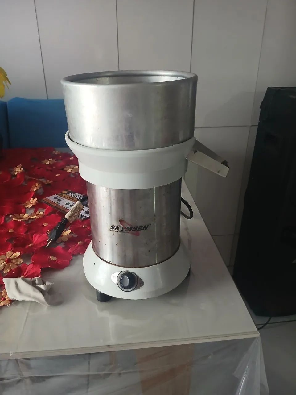 Espremedor industrial de laranja e limão - Foto 3
