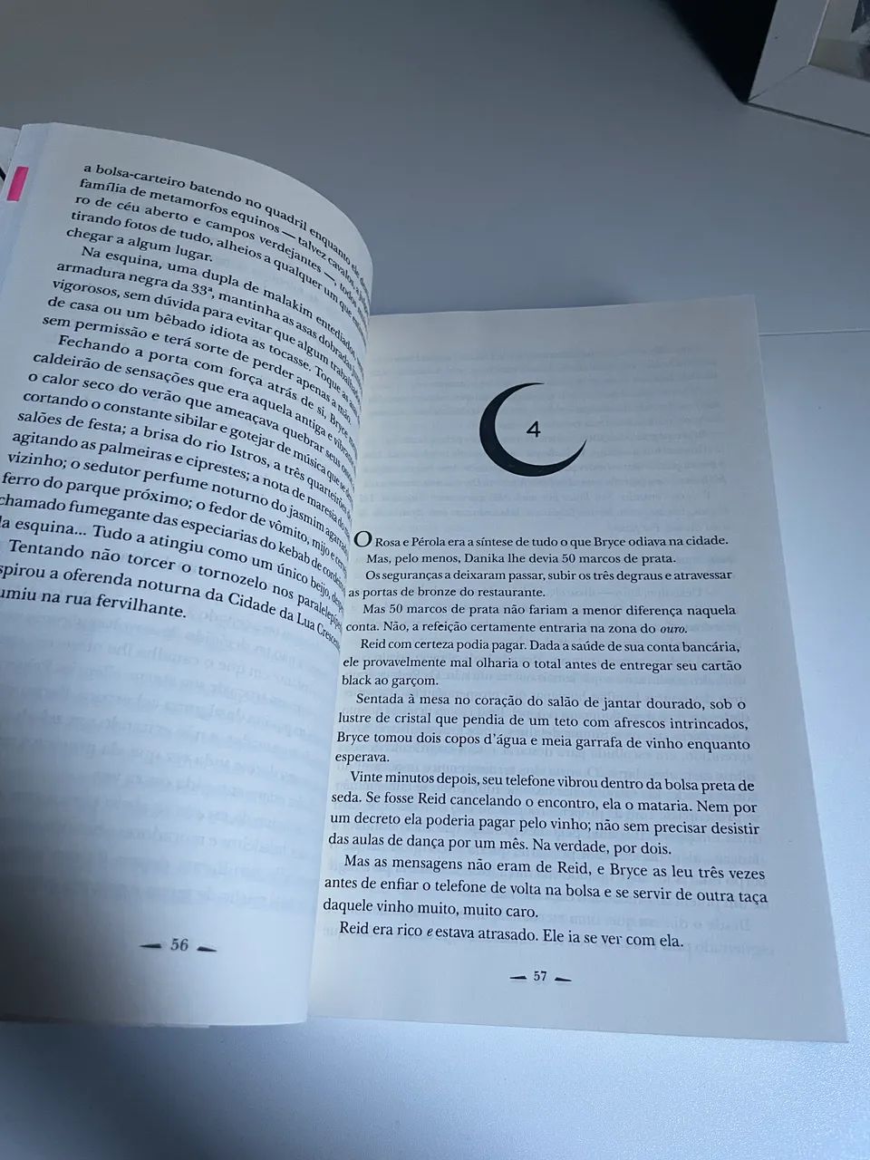 Livro Cidade da Lua crescente  - Foto 2