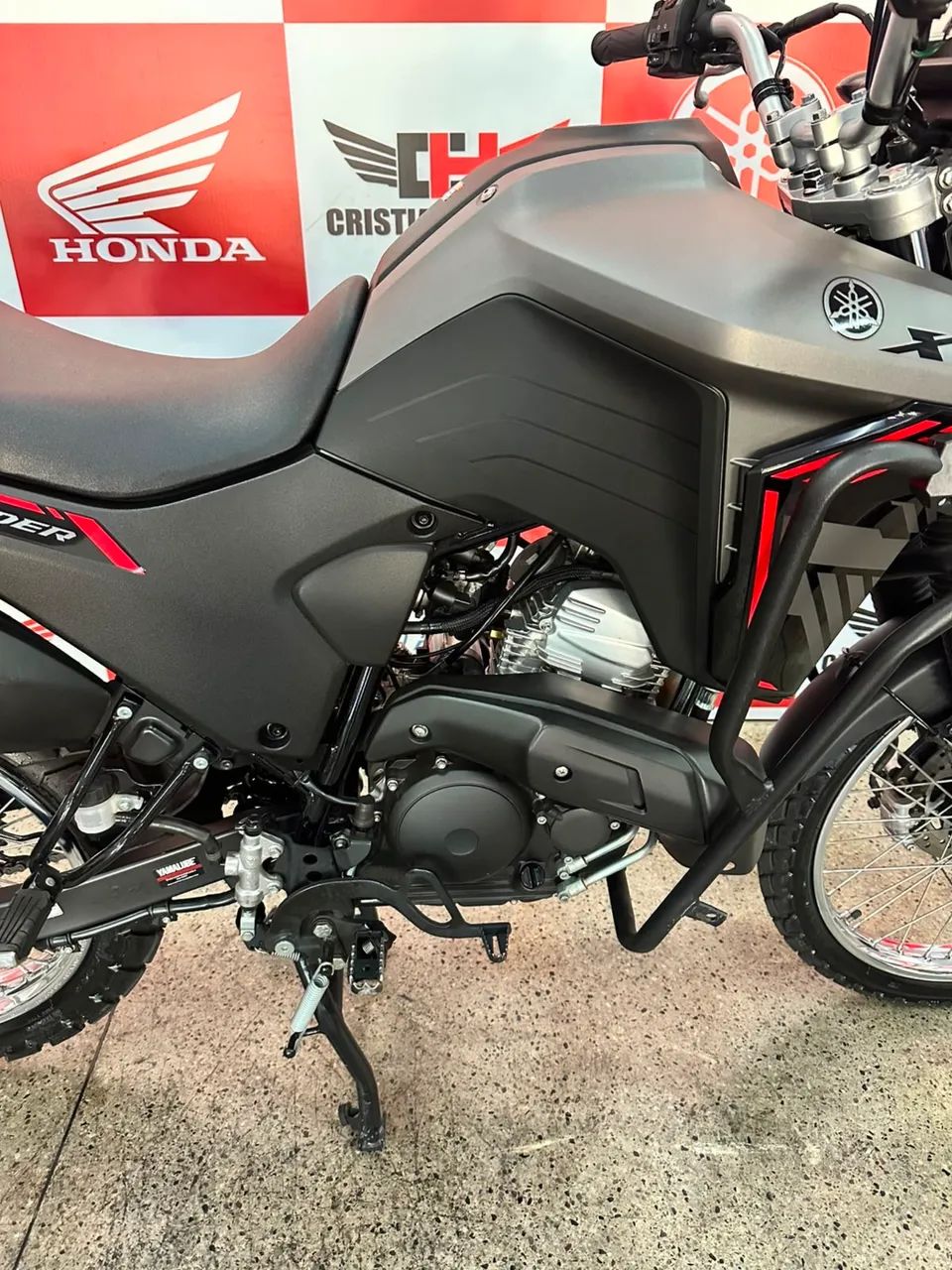 LANDER 250 CONNECTED 26.26 - Foto 3