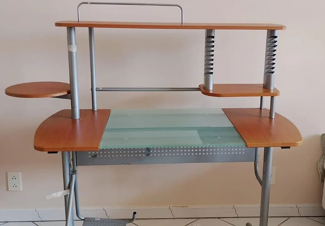 Mesa pra computador 
