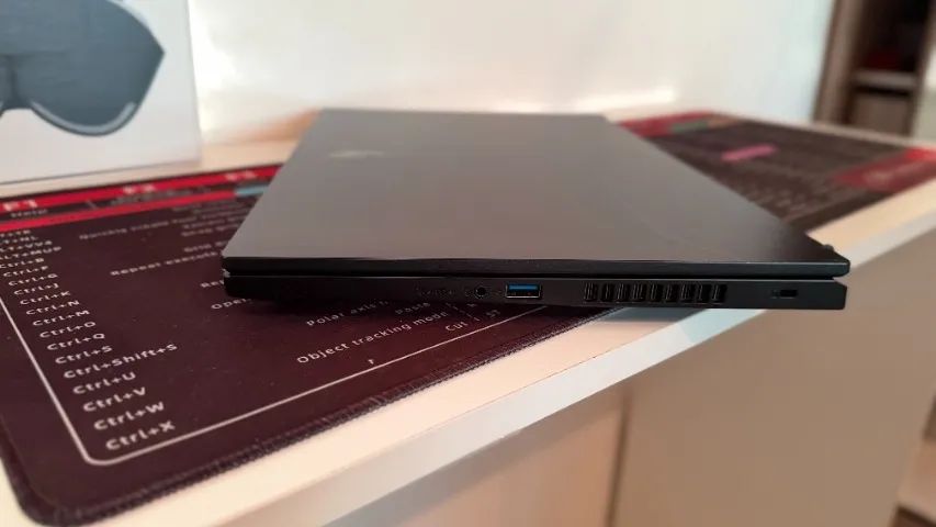Notebook Acer Nitro V15 - Foto 4