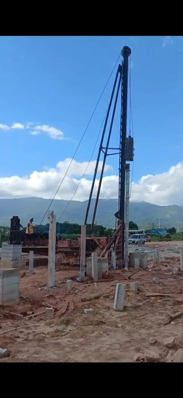 Equipamento Bate Estaca