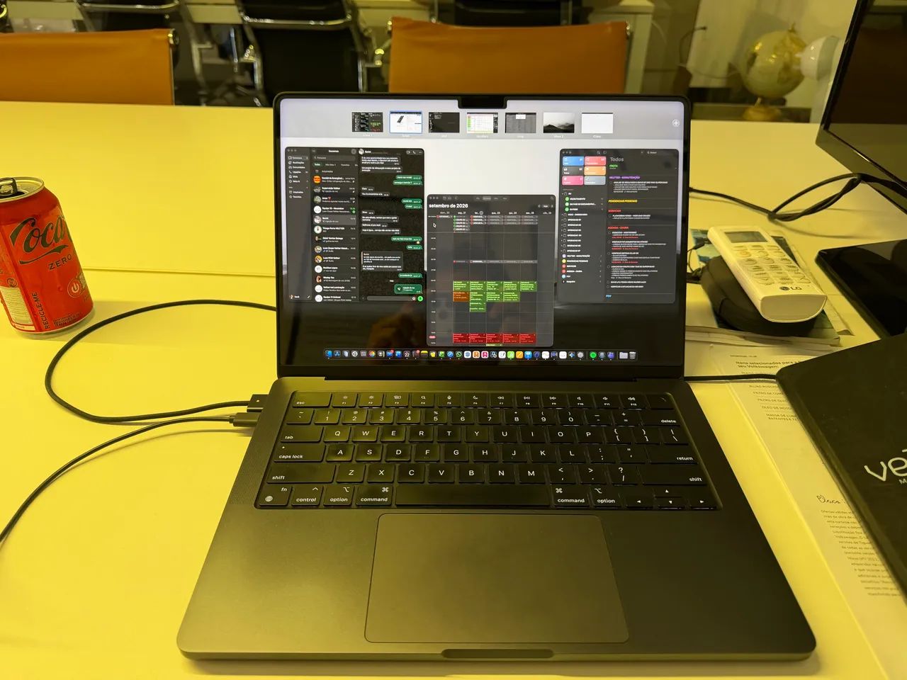 MacBook Pro M3 - Foto 2