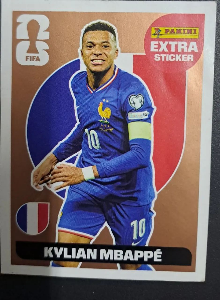 FIGURINHA kYLIAN MBAPPÉ "LEGEND BRONZE"
