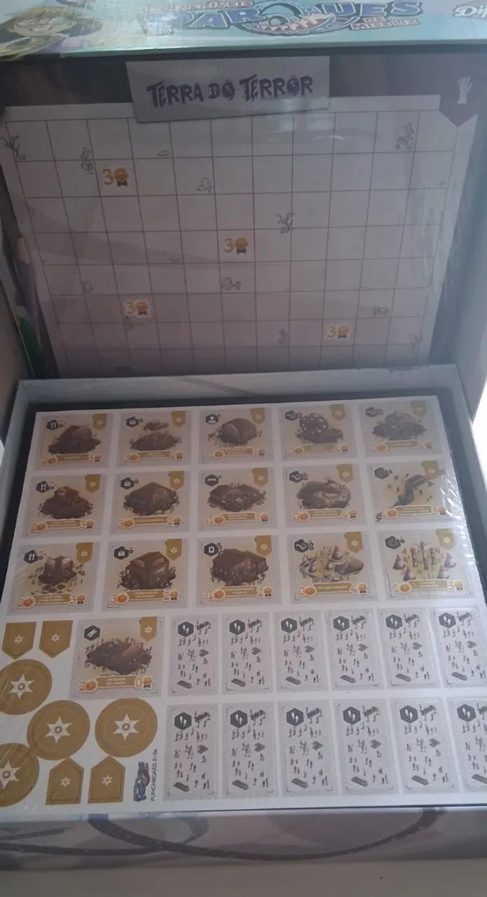 Jogo de Tabuleiro Os Incríveis Parques de Miss Liz - Foto 2