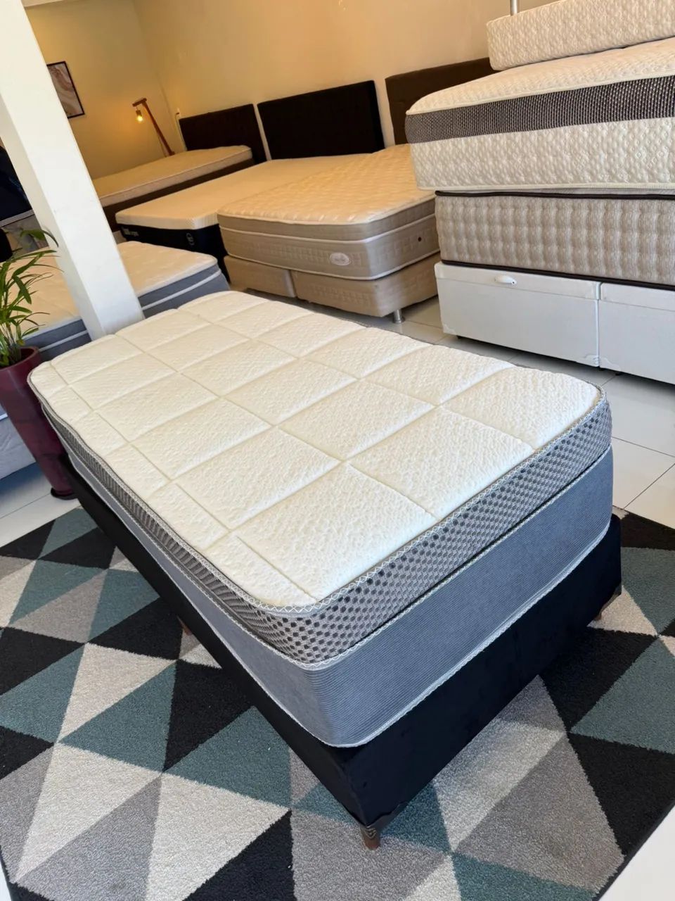 Cama de Solteiro SEMINOVA TOP - Entrega GRÁTIS!  - Foto 4