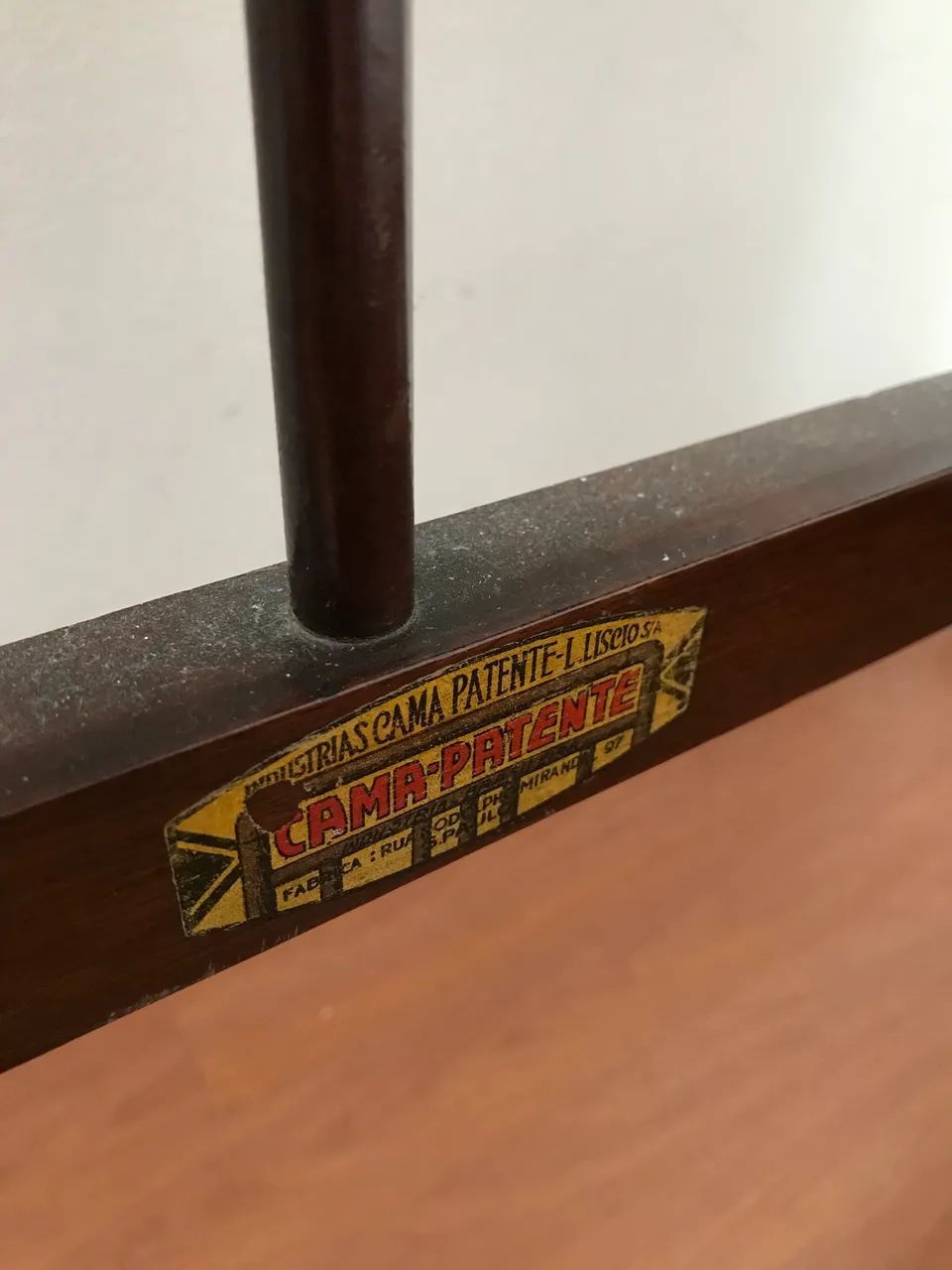 Cama de solteiro Patente L. Liscio (Raridade - Século XX) - Foto 3