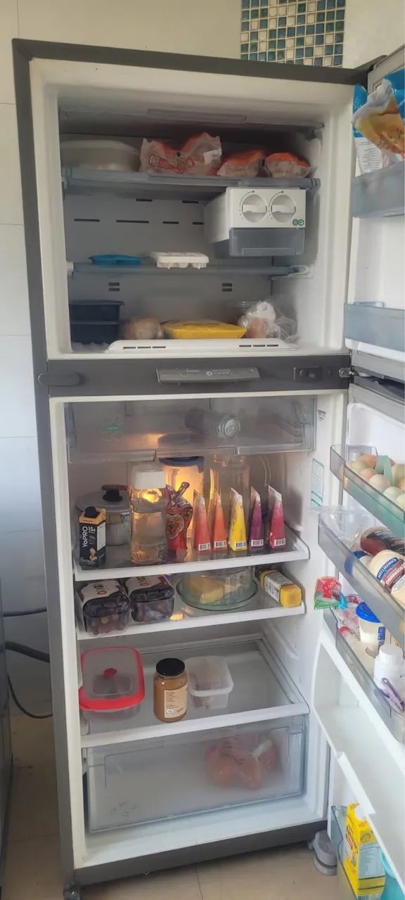 Geladeira cônsul frost free - Foto 3