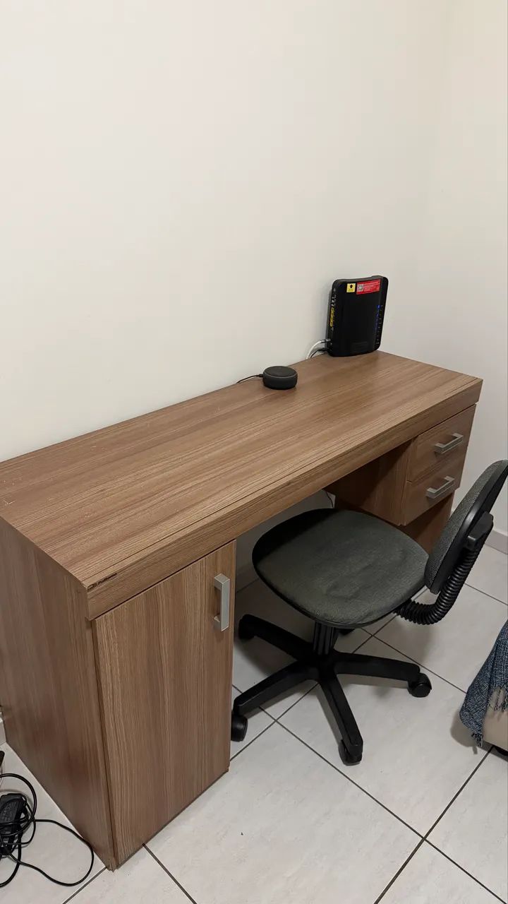 Mesa  de estudo e escritório  - Foto 2