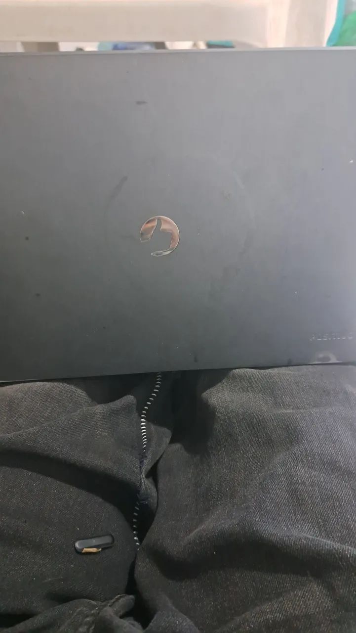 Notebook positivo para uso ou retirada de peças